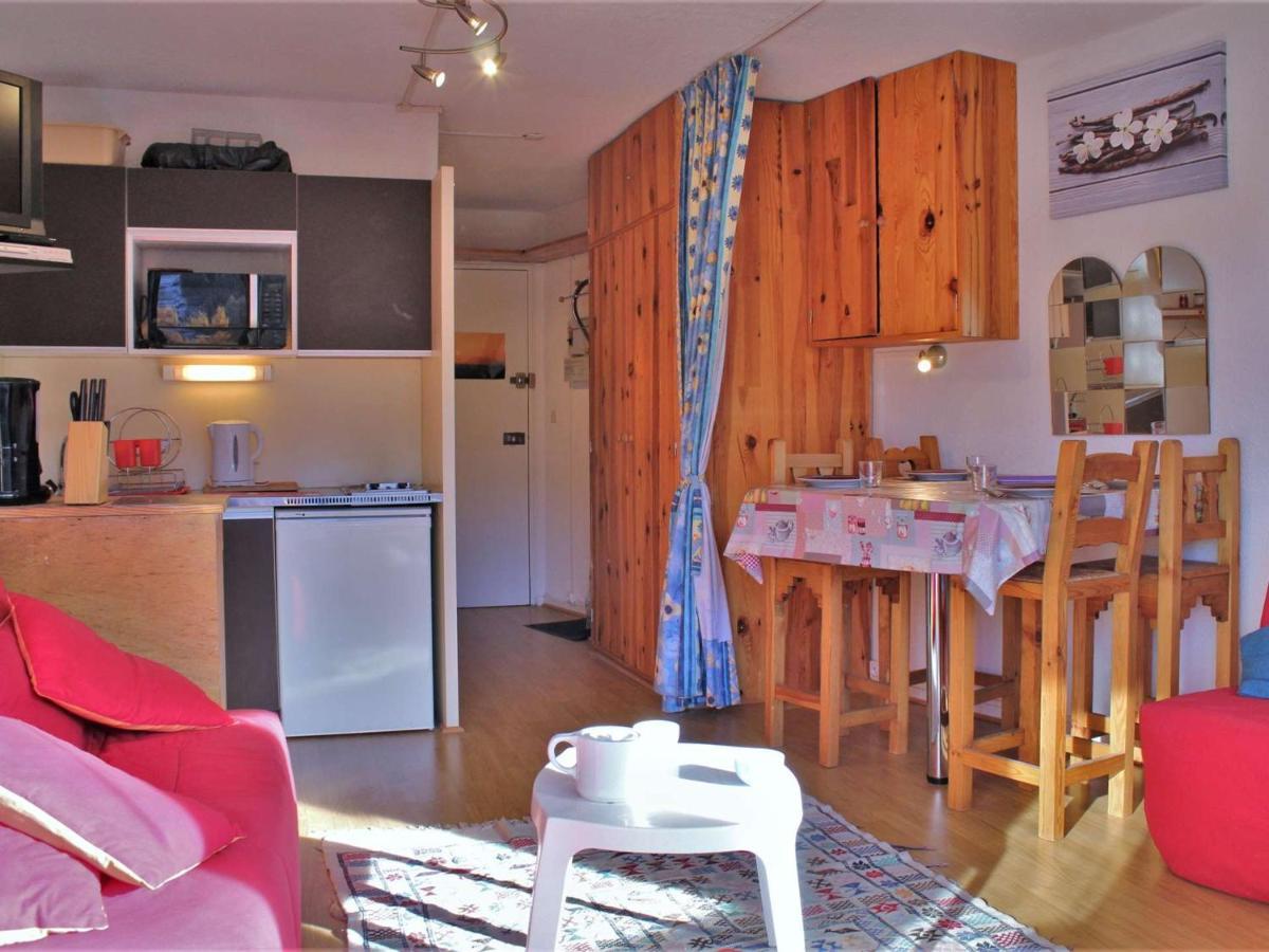 Studio Cosy A Risoul 1850 - 4 Couchages, Pied Des Pistes, Parking, Balcon - Fr-1-330-543 מראה חיצוני תמונה